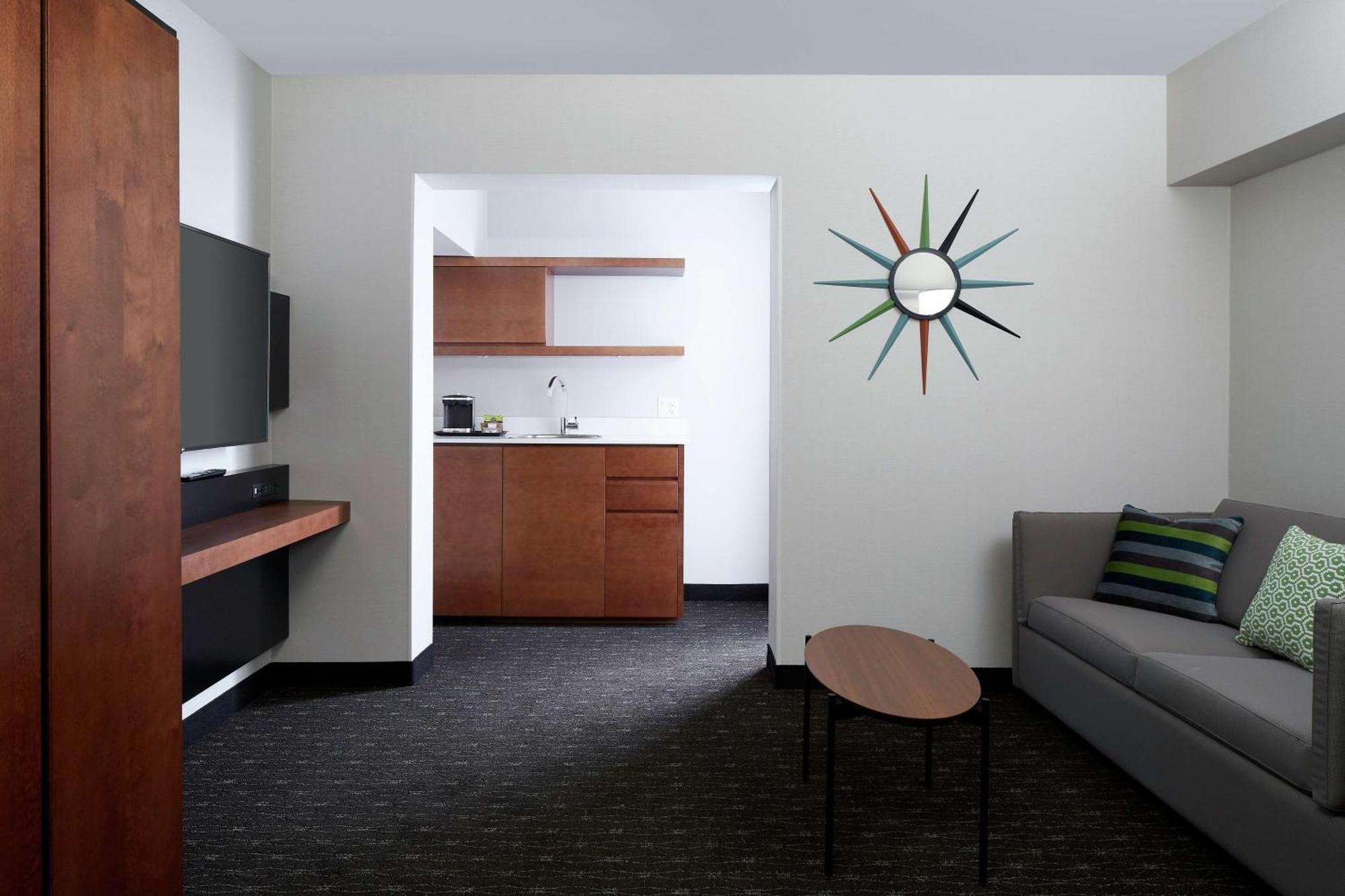 King Studio Suite Refrigerator